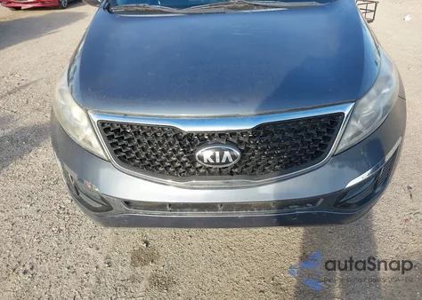 2016 Kia Sportage Lx z USA, uszkodzony, nr VIN KNDPB3AC2G7842116